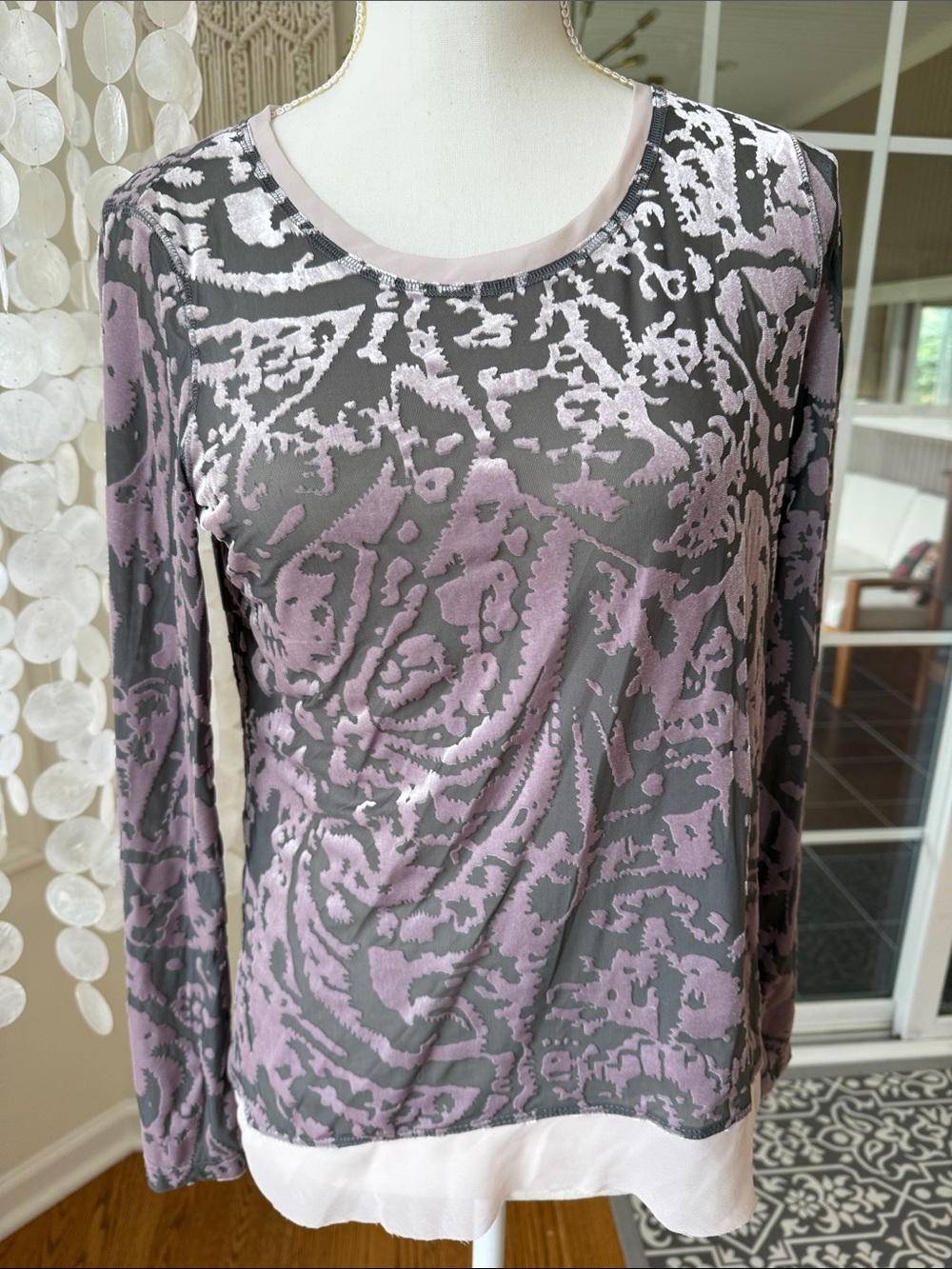 Burnout Velvet Pailsey purple grey vera wang long sleeve tee medium
